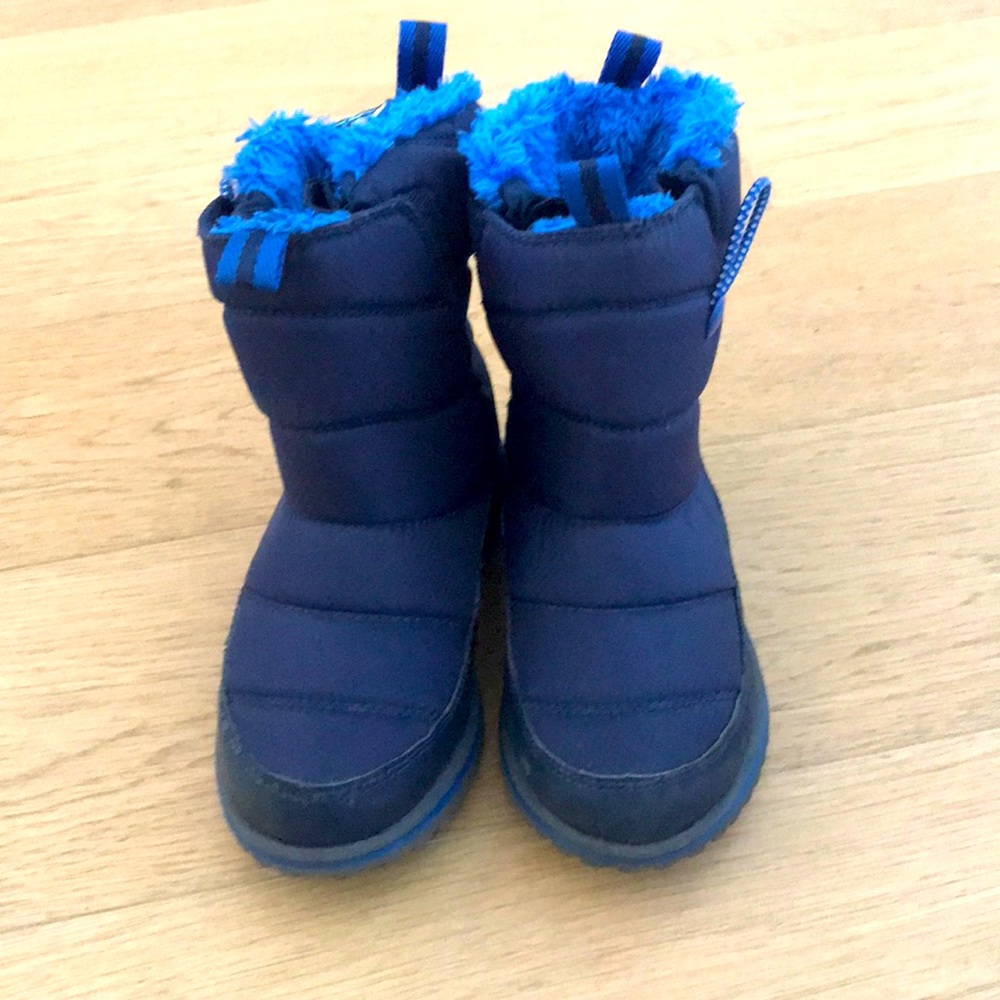 LL Bean Kids Ultralight Boots size 12